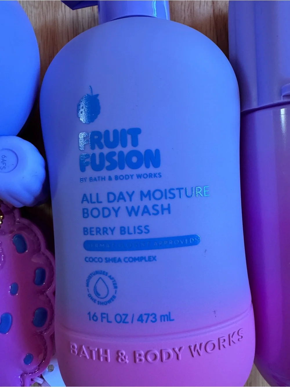 Bath & Body Works Fruit Fusion Berry Bliss All Day Moisture Body Wash - Purple